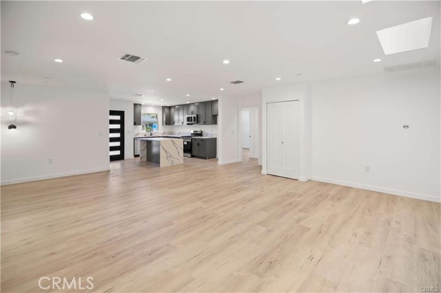 MLS #SR25230616 image #11