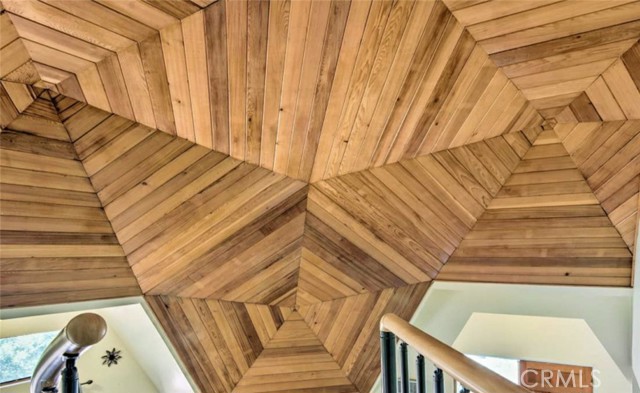 MLS #SR25230677 image #10