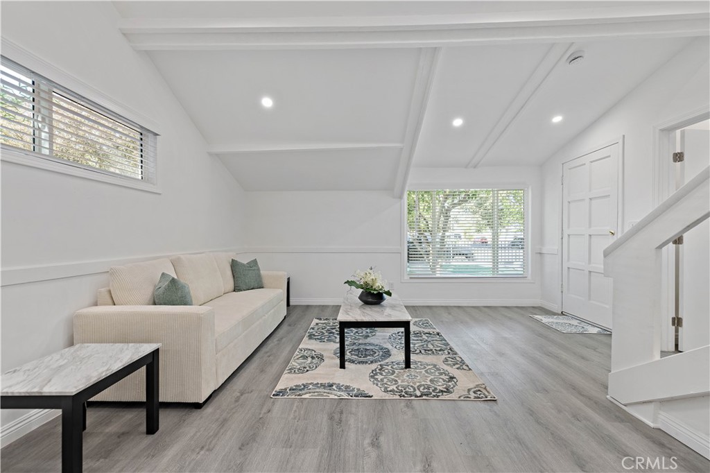 MLS #SR25230687 image #10