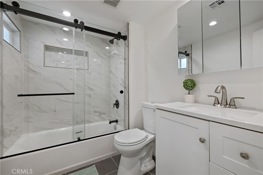 MLS #SR25230687 image #7