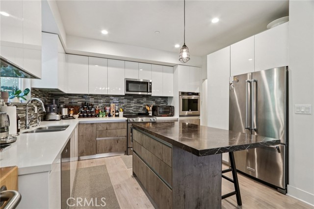 MLS #SR25230734 image #12