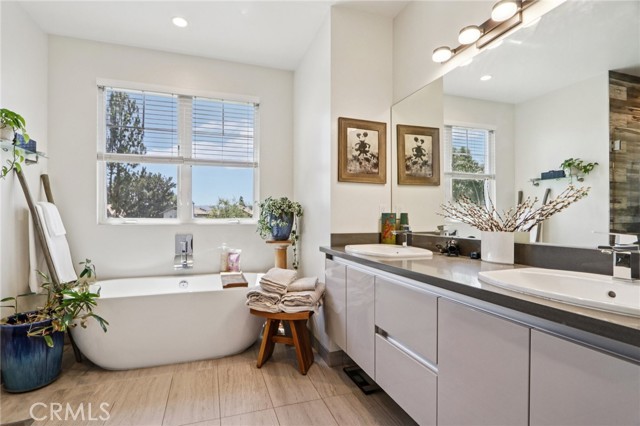 MLS #SR25230734 image #26