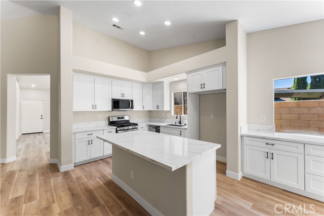 MLS #SR25230975 image #17