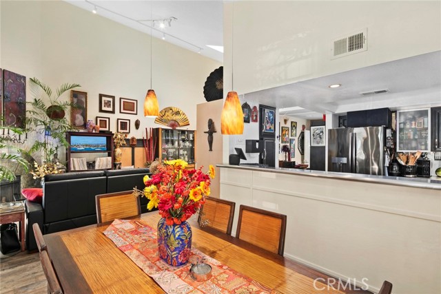 MLS #SR25230980 image #8