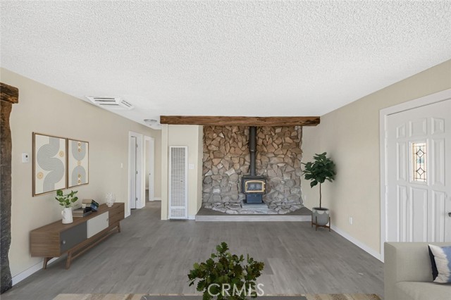 MLS #SR25230997 image #2