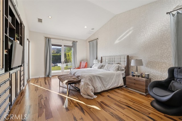 MLS #SR25231073 image #8