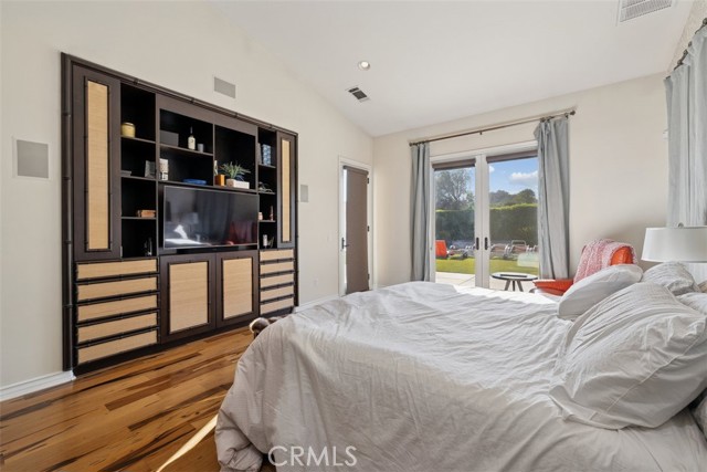 MLS #SR25231073 image #9