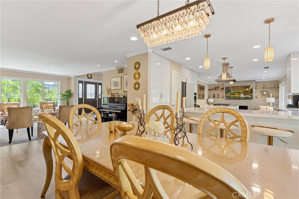 MLS #SR25231167 image #10