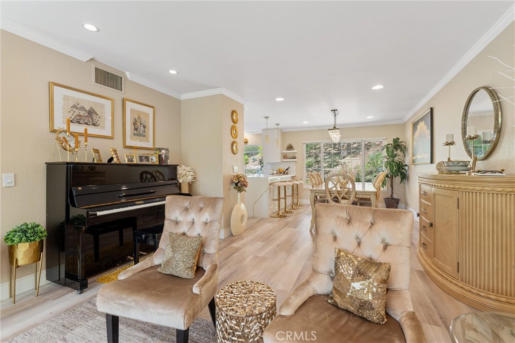 MLS #SR25231167 image #6