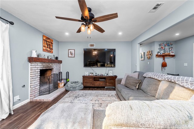 MLS #SR25231319 image #8