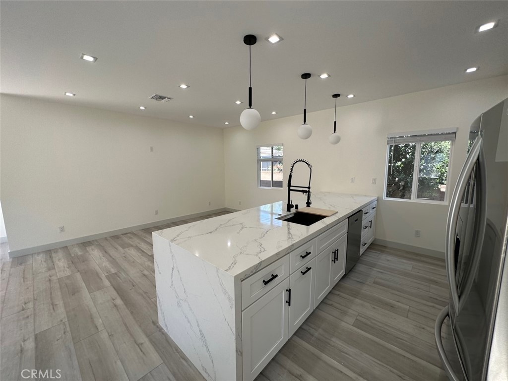 MLS #SR25231341 image #2