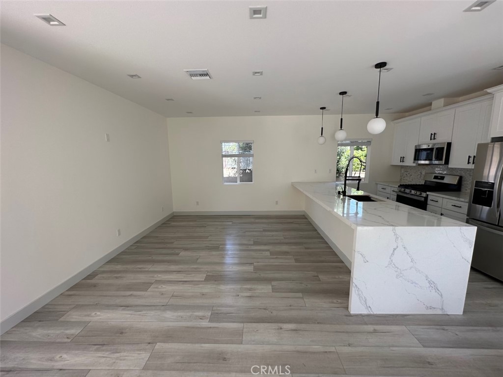 MLS #SR25231341 image #3