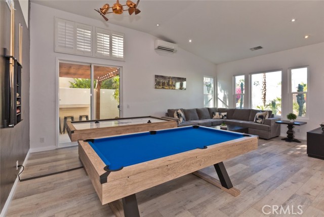 MLS #SR25231361 image #10