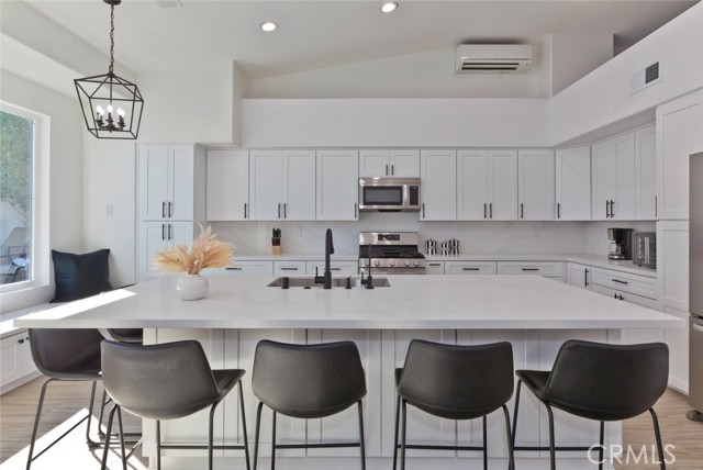 MLS #SR25231361 image #4