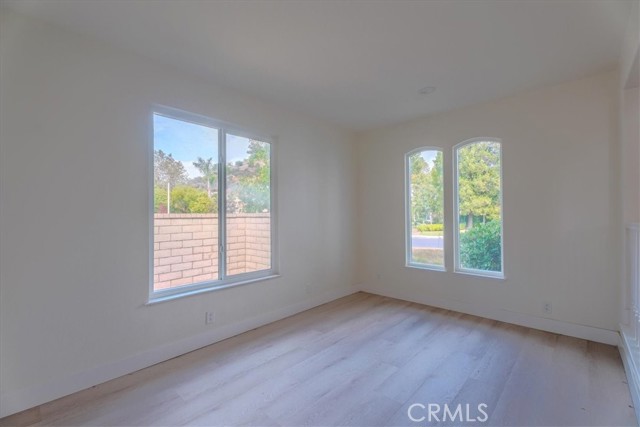 MLS #SR25231439 image #5