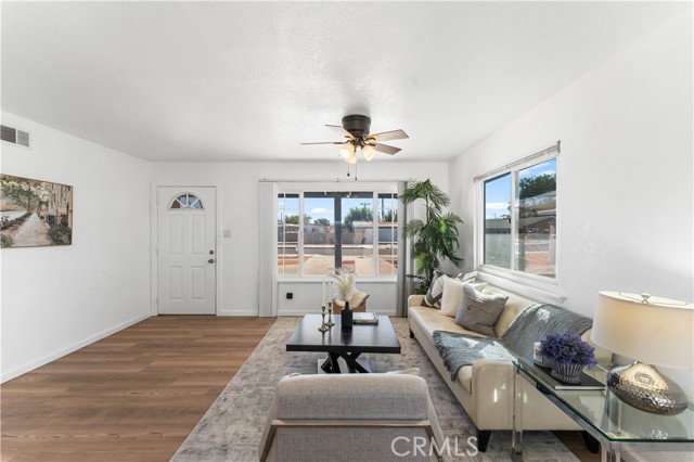 MLS #SR25231560 image #5