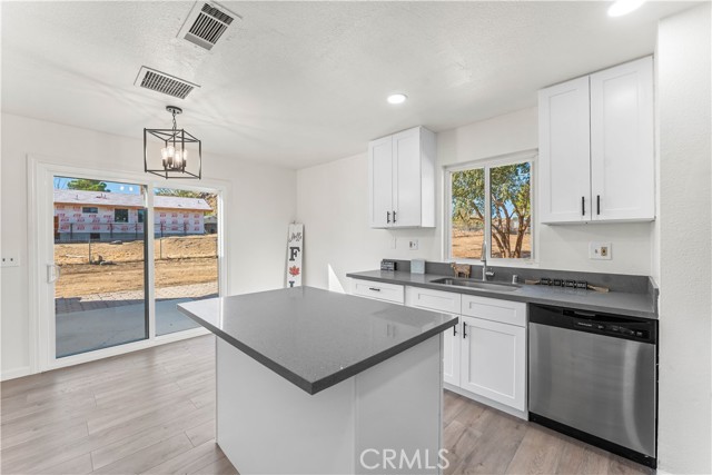 MLS #SR25231615 image #10