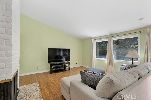 MLS #SR25231643 image #9