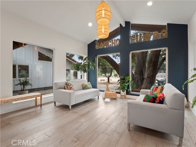 MLS #SR25231766 image #10