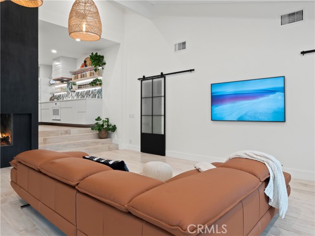 MLS #SR25231766 image #14