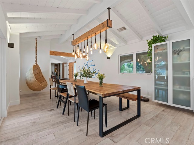 MLS #SR25231766 image #2