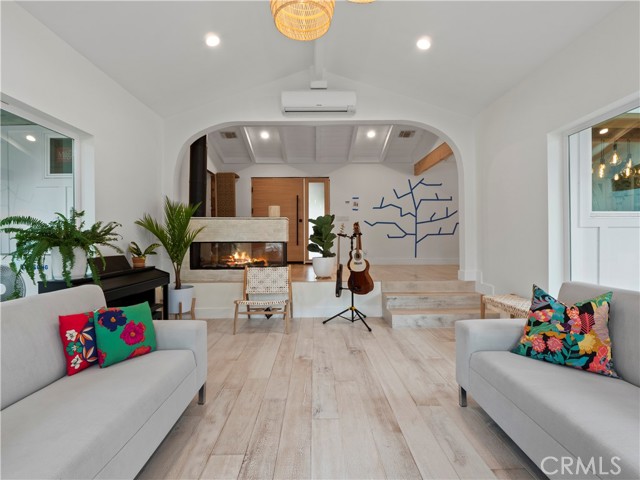 MLS #SR25231766 image #24