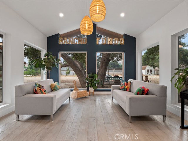 MLS #SR25231766 image #8