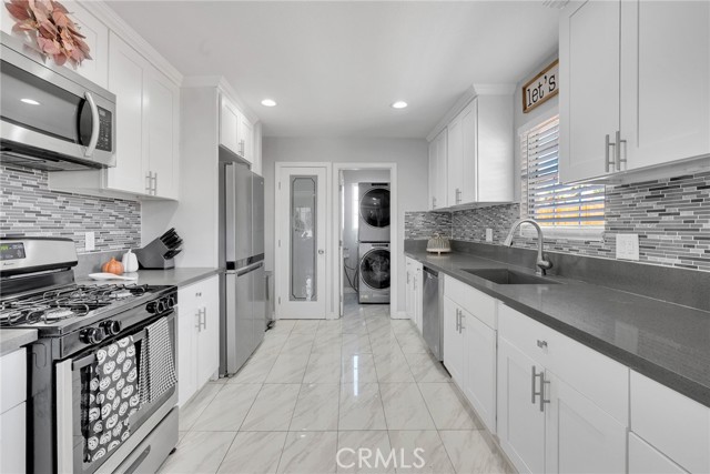 MLS #SR25231782 image #2