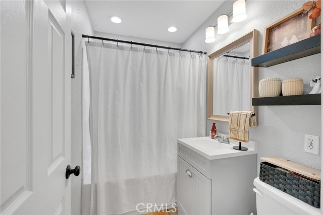 MLS #SR25231782 image #9