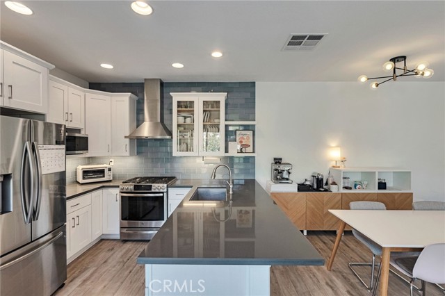 MLS #SR25231889 image #14