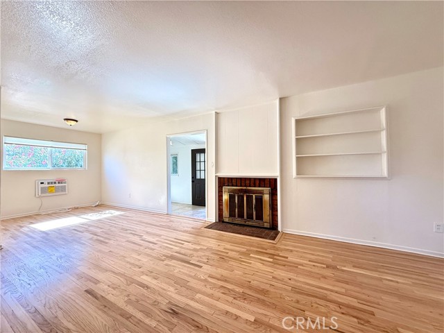 MLS #SR25232105 image #6
