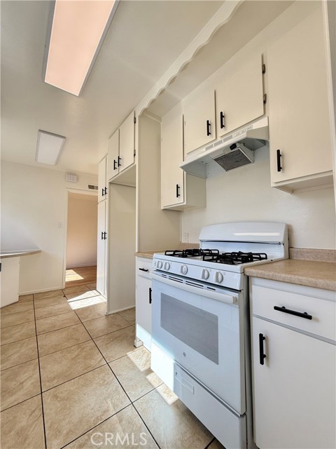 MLS #SR25232105 image #9