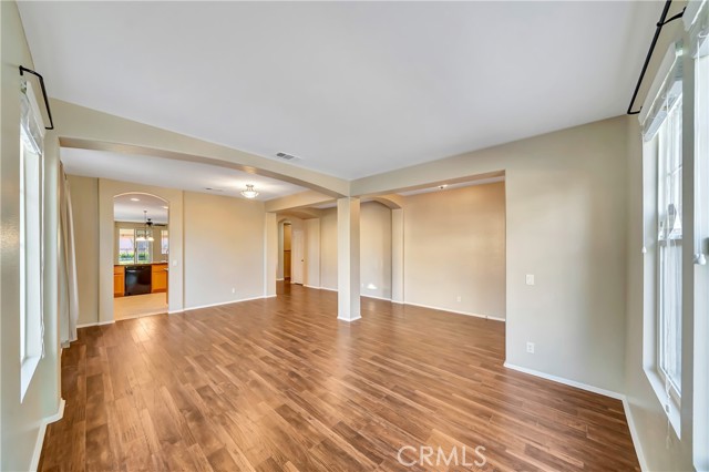 MLS #SR25232224 image #6