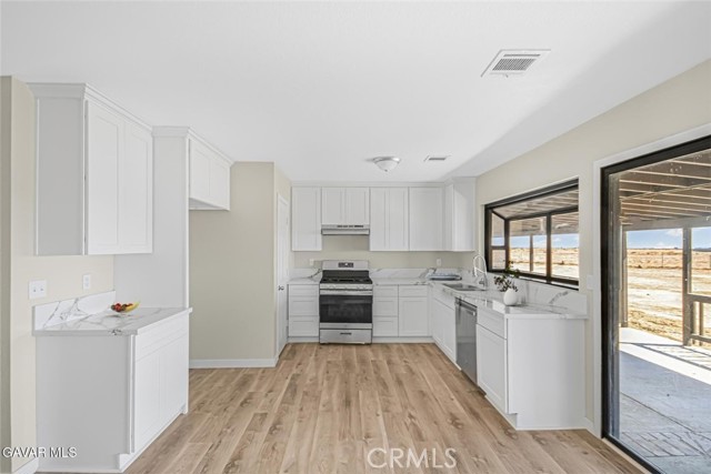 MLS #SR25232379 image #5