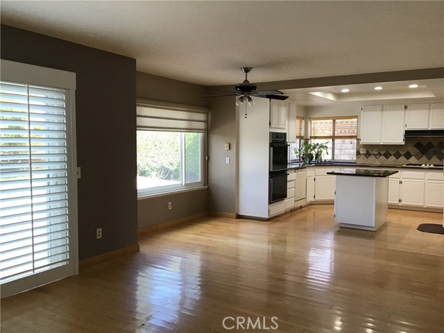 MLS #SR25232459 image #10