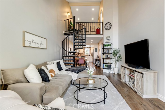 MLS #SR25232481 image #1