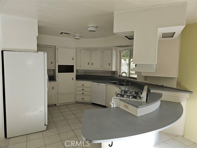 MLS #SR25232594 image #2