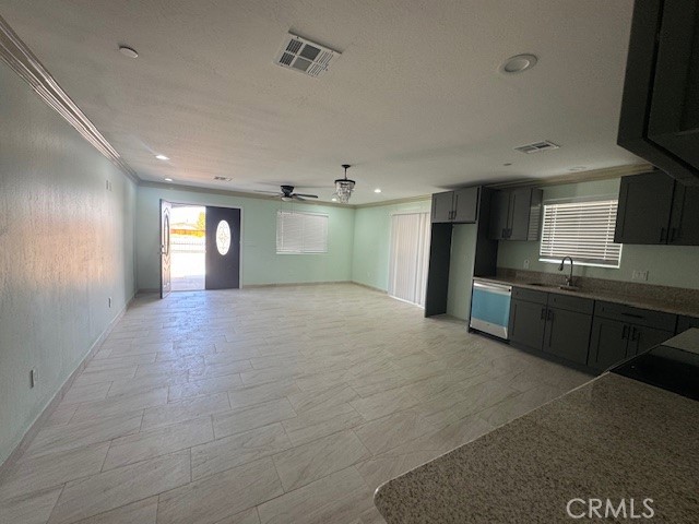 MLS #SR25232933 image #6