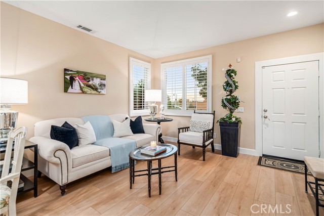 MLS #SR25232981 image #6