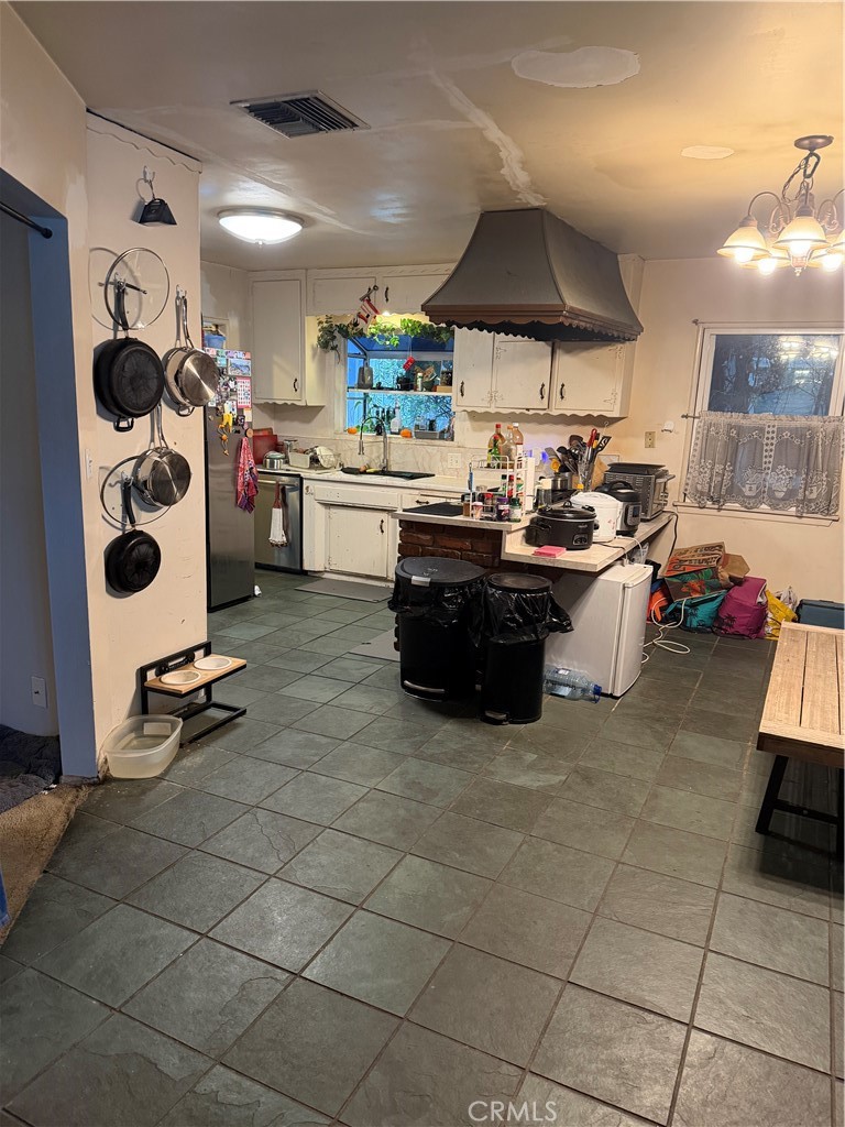 MLS #SR25233031 image #9