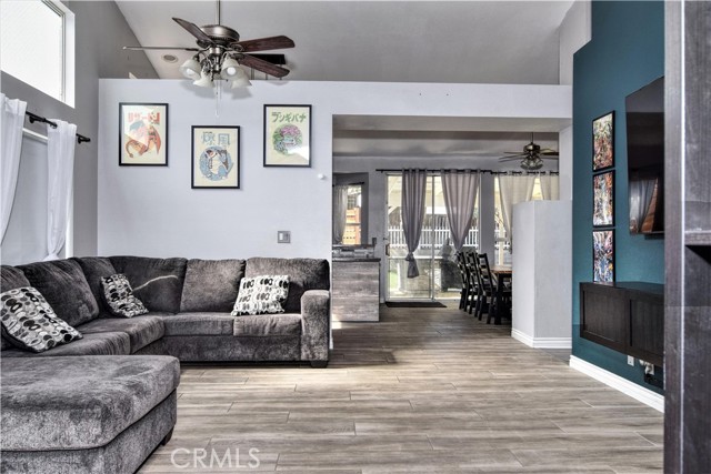 MLS #SR25233056 image #5