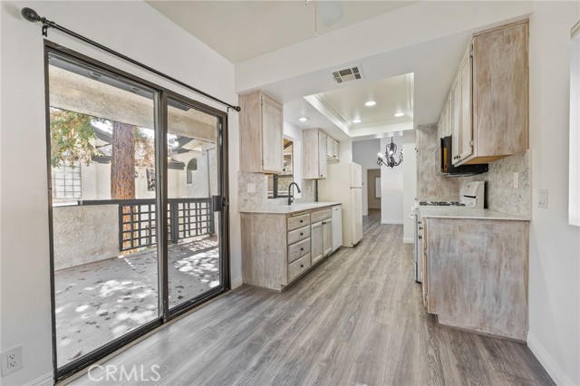 MLS #SR25233120 image #6