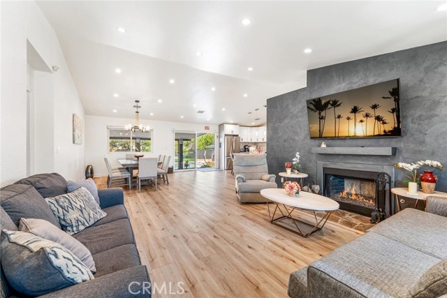 MLS #SR25233164 image #5