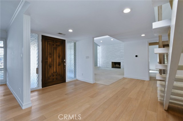 MLS #SR25233281 image #3