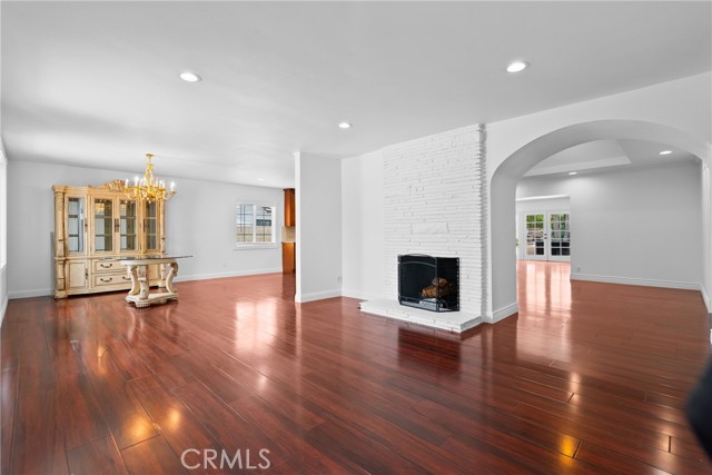 MLS #SR25233321 image #5