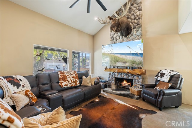 MLS #SR25233548 image #3