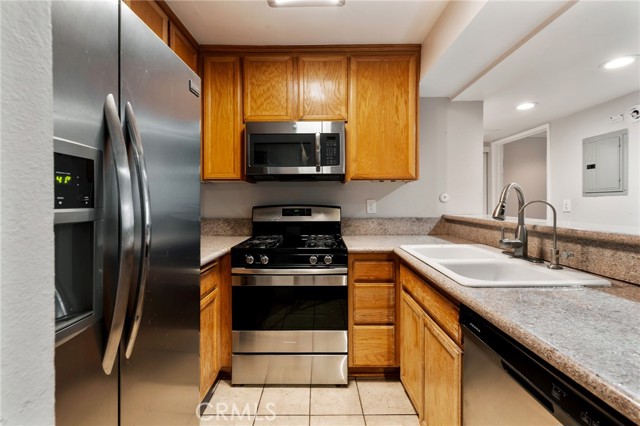 MLS #SR25233753 image #1