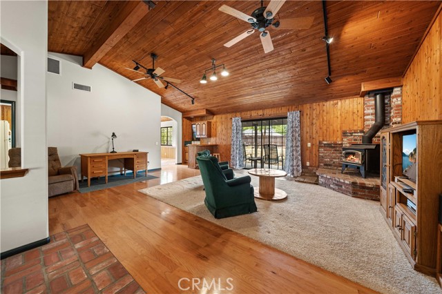MLS #SR25233798 image #3