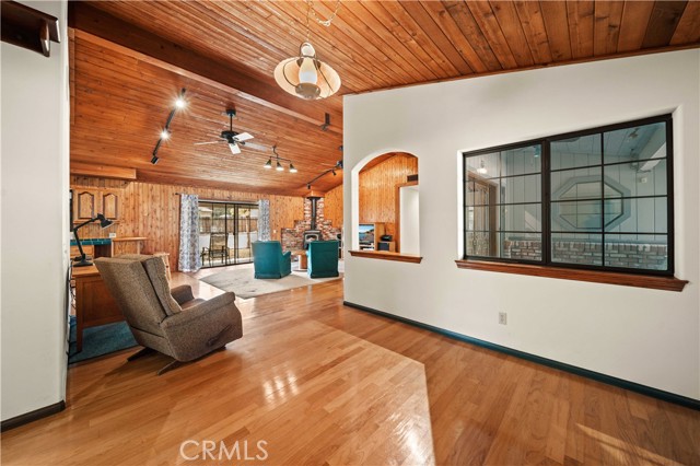 MLS #SR25233798 image #6