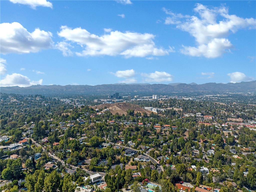 MLS #SR25233912 image #1